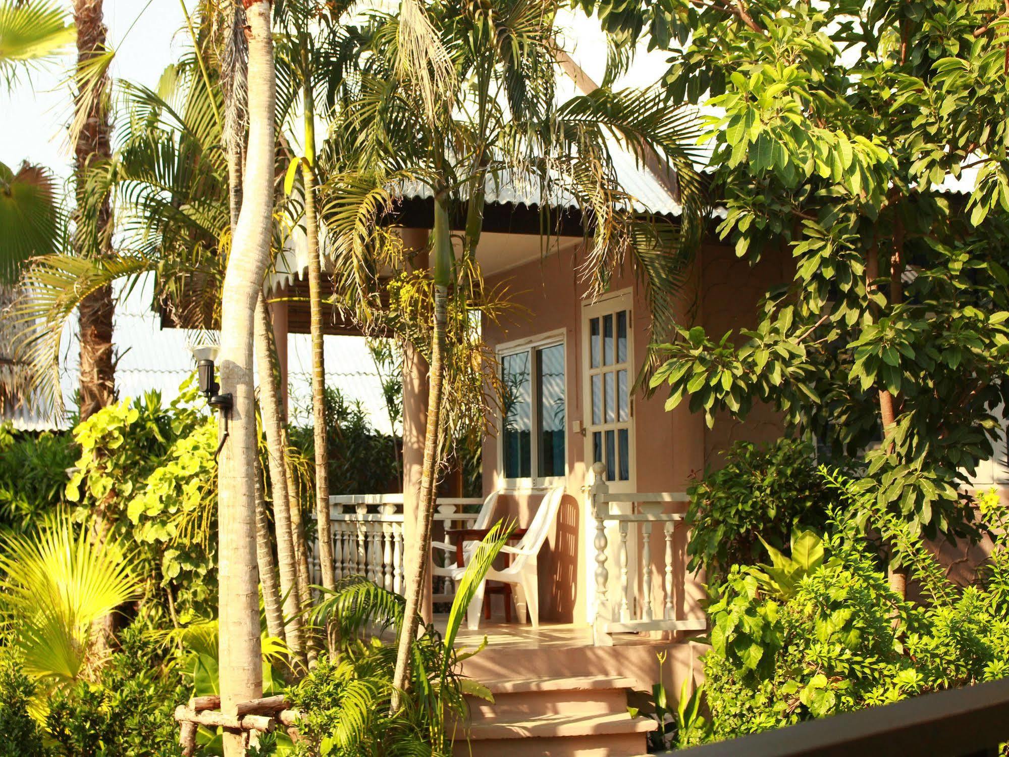 Bangrak Beach Club Bophut Exterior foto